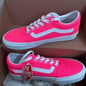 Vans Neon Pink Lace Up Tennis Shoes NWT
